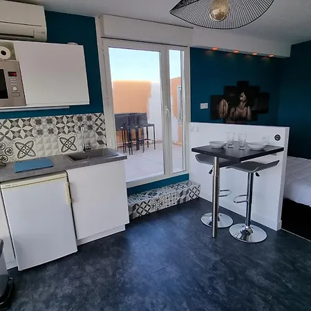 Cyrene Port Nature 5